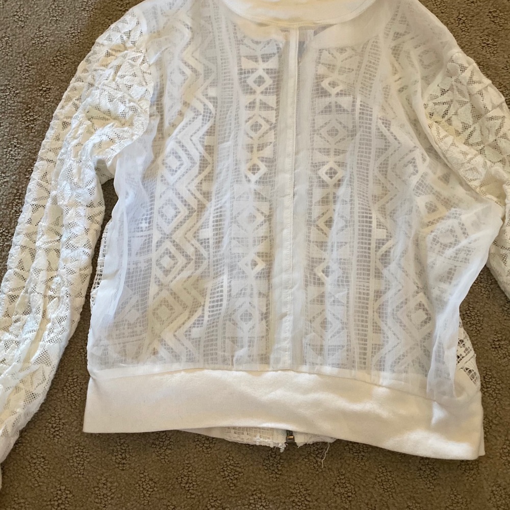 Jacket - Picture 3 of 4